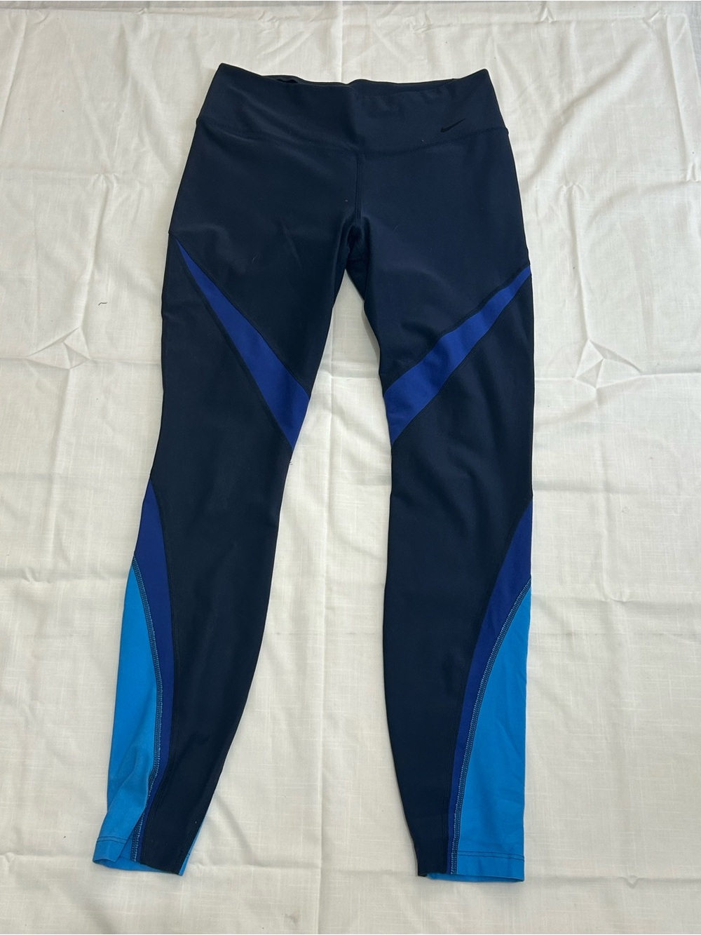 Women's Nike Pants Blue Dri Fit
Leggings Yoga Running Size M